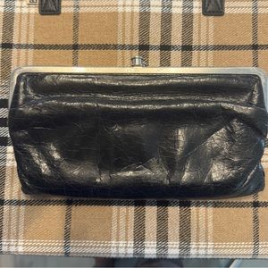 HOBO Lauren Clutch Wallet Black